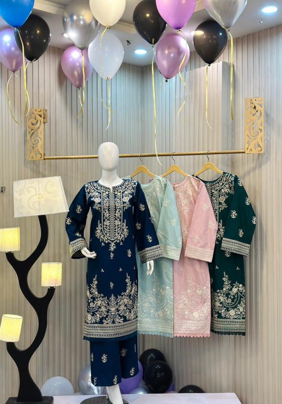 Khaddar Embroidered 3-Piece