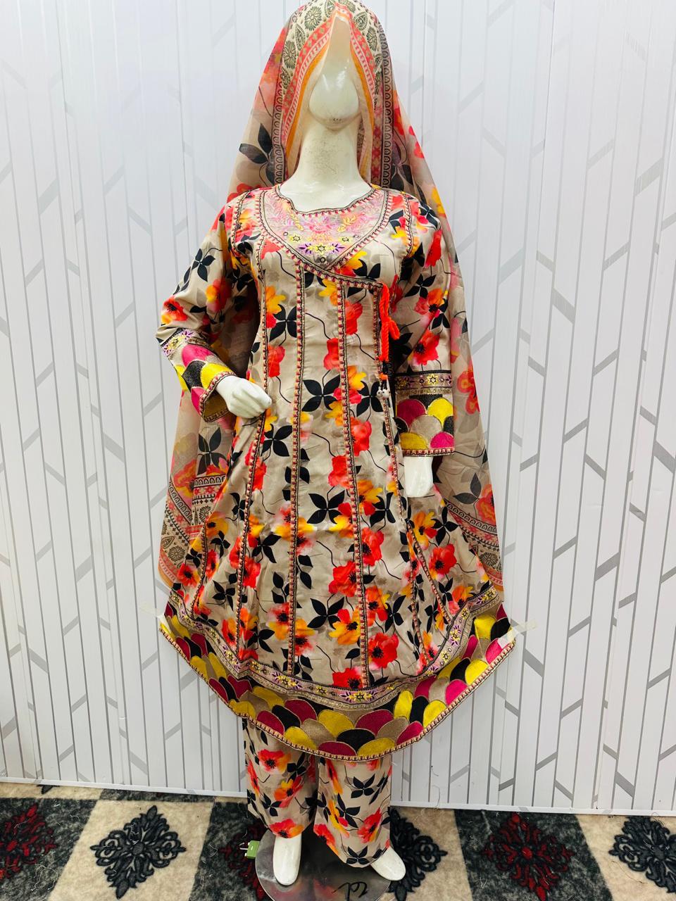 Contraya Fabric 3-Piece Suit Contraya Fabric 3-Piece Suit