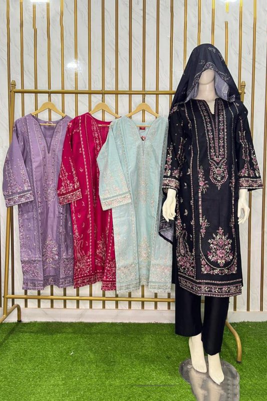 Luxury Embroidered Khaddar 3 Piece