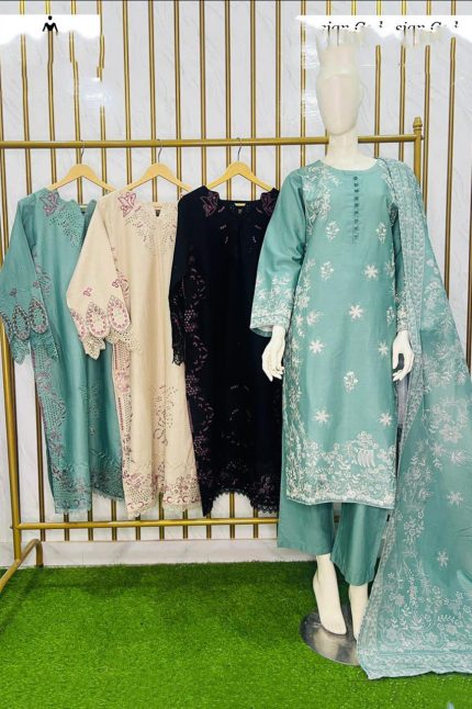 Soft Khaddar Embroidered 3-Piece Suit