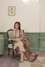 Luxury Embroidered Winter 3 Piece Suit