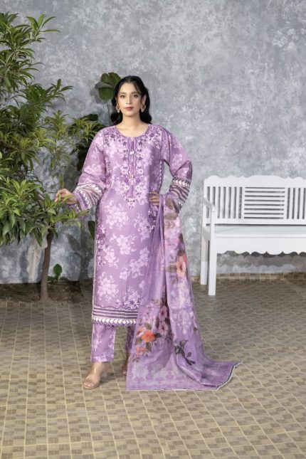 Contraya Winter 3-Piece Embroidered Suit