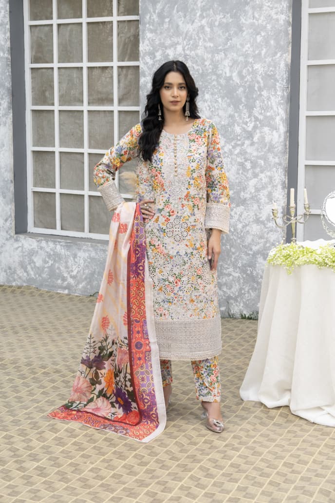 Floral Winter Cotraya 3 Piece Embroidered Suit Floral Winter Cotraya 3 Piece Embroidered Suit